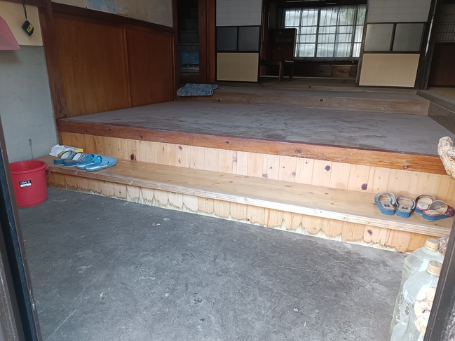 玄関（内）