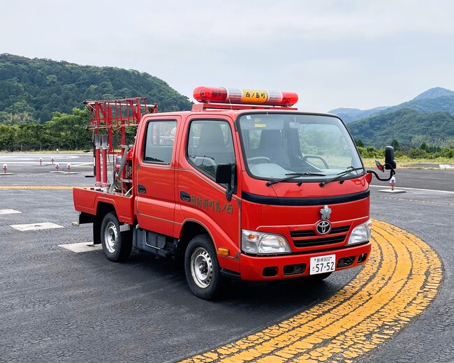 消防車両_斜前
