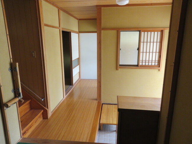 玄関5